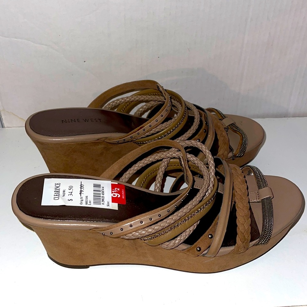 NWT NINE WEST SANDALS